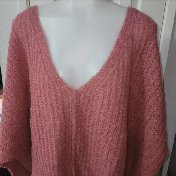 Women's Free People Pink Oversized V-Neck Sweater Size S - Picture 4 of 7